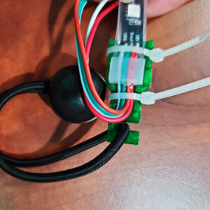 Bungee Ball 6" For LED strips & pixel strips - Image 3